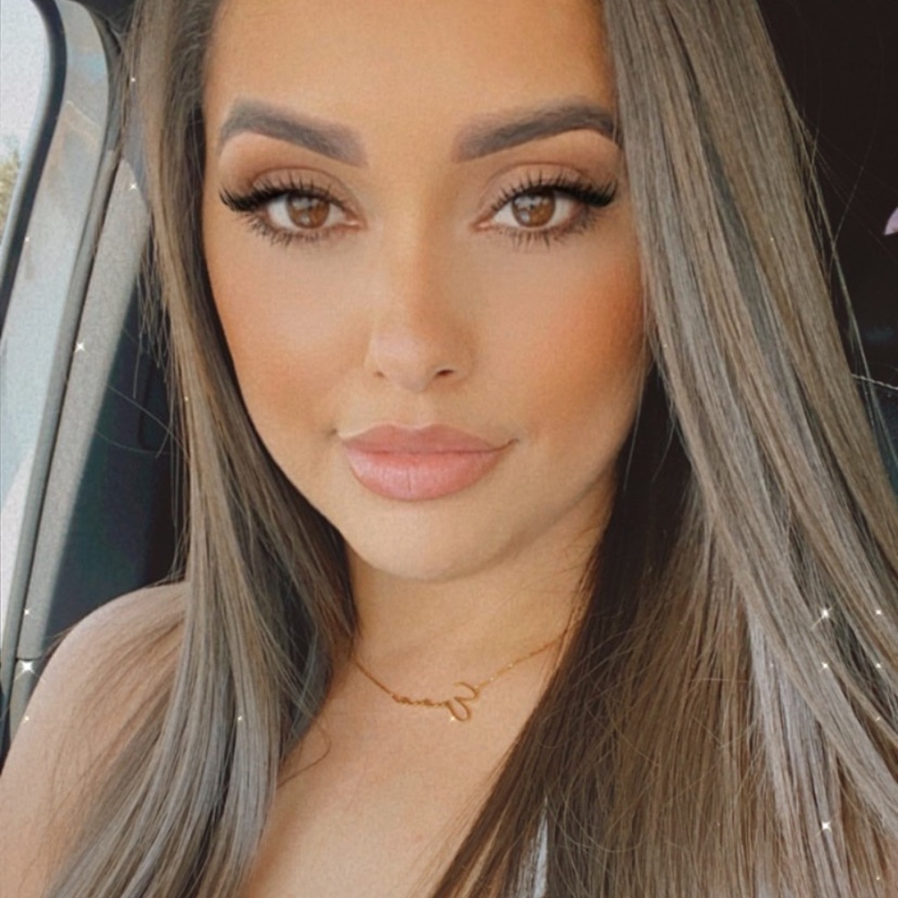 Meet your Posher, Beth